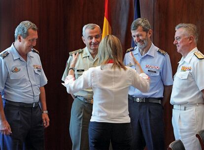 De izquierda a derecha, el general José Jiménez Ruiz, jefe del Estado Mayor del Aire; el genereal Fulgencio Coll, de Tierra; el general José Julio Rodríguez, jefe del Estado Mayor de la Defensa; y Manuel Rebollo, almirane general de la Armada.