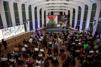 Paola Antonelli, durante su conferencia en el Palau de les Arts de Valencia.