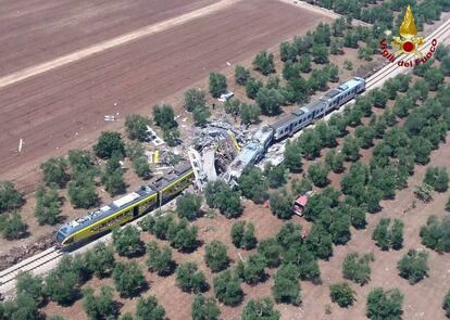 Imatge aèria dels trens sinistrats a la Pulla.