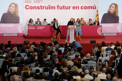 La direccin saliente de Catalunya en com, formada por Ada Colau, Jessica Albiach y Candela Lpez, en la primera jornada de la asamblea, este sbado.