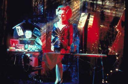 Margaret Thatcher 'Dominatrix', uno de los escaparates más celebrados de Doonan. |