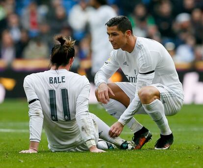 Cristiano consuela a Bale, que espera que ser retirado tras sufrir su última lesión