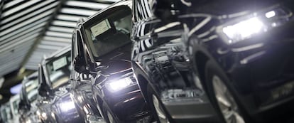 Vehículos durante el control de calidad final en la planta de Volkswagen en Wolfsburgo.