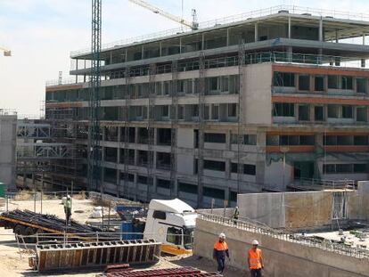 Obras del nuevo hospital de la Clínica Universidad de Navarra.