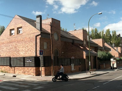 Terraced houses in a neighborhood in Madrid.