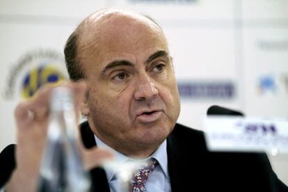 El ministro de Econom&iacute;a y Competitividad, Luis de Guindos