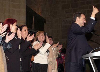 El líder socialista, José Luis Rodríguez Zapatero, ha prometido en Ciudad Real una agencia que vele por la igualdad laboral entre hombres y mujeres.