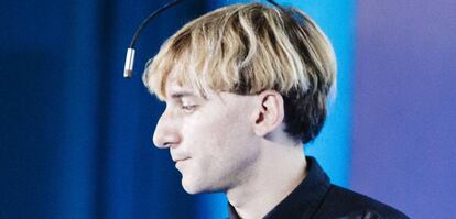 Neil Harbisson, primer humano reconocido como ciborg.