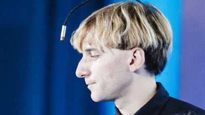 Neil Harbisson, primer humano reconocido como ciborg.