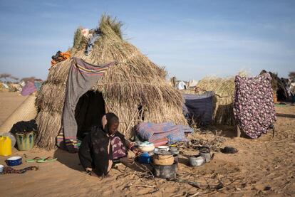 El refugio de la familia Aleyrom está junto a la carretera nacional 1.