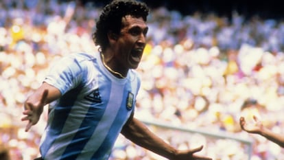 Jorge Valdano celebra el segundo gol de la final del Mundial 1986 contra Alemania Occidental.