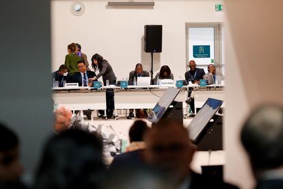 Reunin, a puerta cerrada, de la presidencia de la COP29 con los representantes de los pases para presentarle nuevos textos.