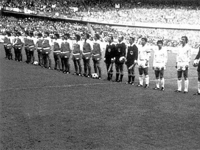 Liverpool y Real Madrid en la final de la Copa de Europa de 1981 que ganaron los ingleses.