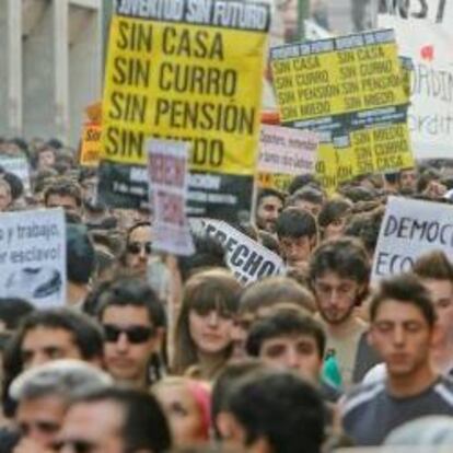 Un momento de la manifestación organizada por la iniciativa 'Juventud sin Futuro'