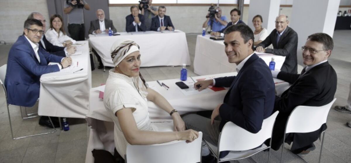 Elecciones Generales 2015 El PSOE aboga por un reajuste del objetivo de ...