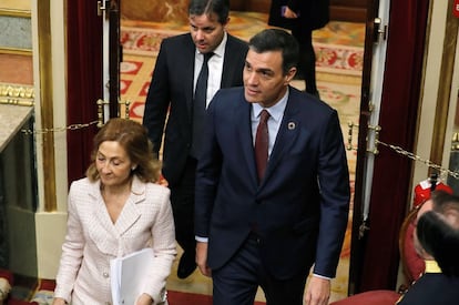 El presidente del Gobierno, Pedro Sánchez, a su llegada a la apertura solemne de la XIV legislatura.