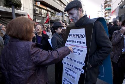 Grandes dosis de humor en la protesta de Alicante.