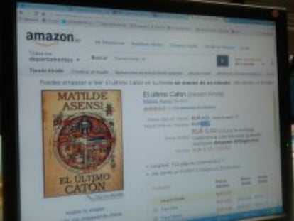 Captura de la página web de Amazon en donde ofrece el libro de Matilde Asensi de forma gratuita.