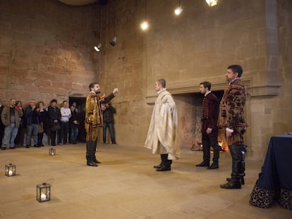 Representaci&oacute;n de la obra &#039;Trabajos de amor perdidos&#039; de Shakespeare&#039;, en el palacio de Olite (Navarra).