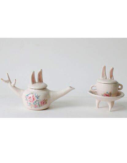La diseñadora Lusesita hace auténticas maravillas con la cerámica. Este juego de té cuesta 155 euros.