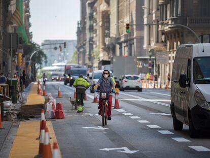 En la imagen, obras en la Via Laietana de Barcelona, este viernes.