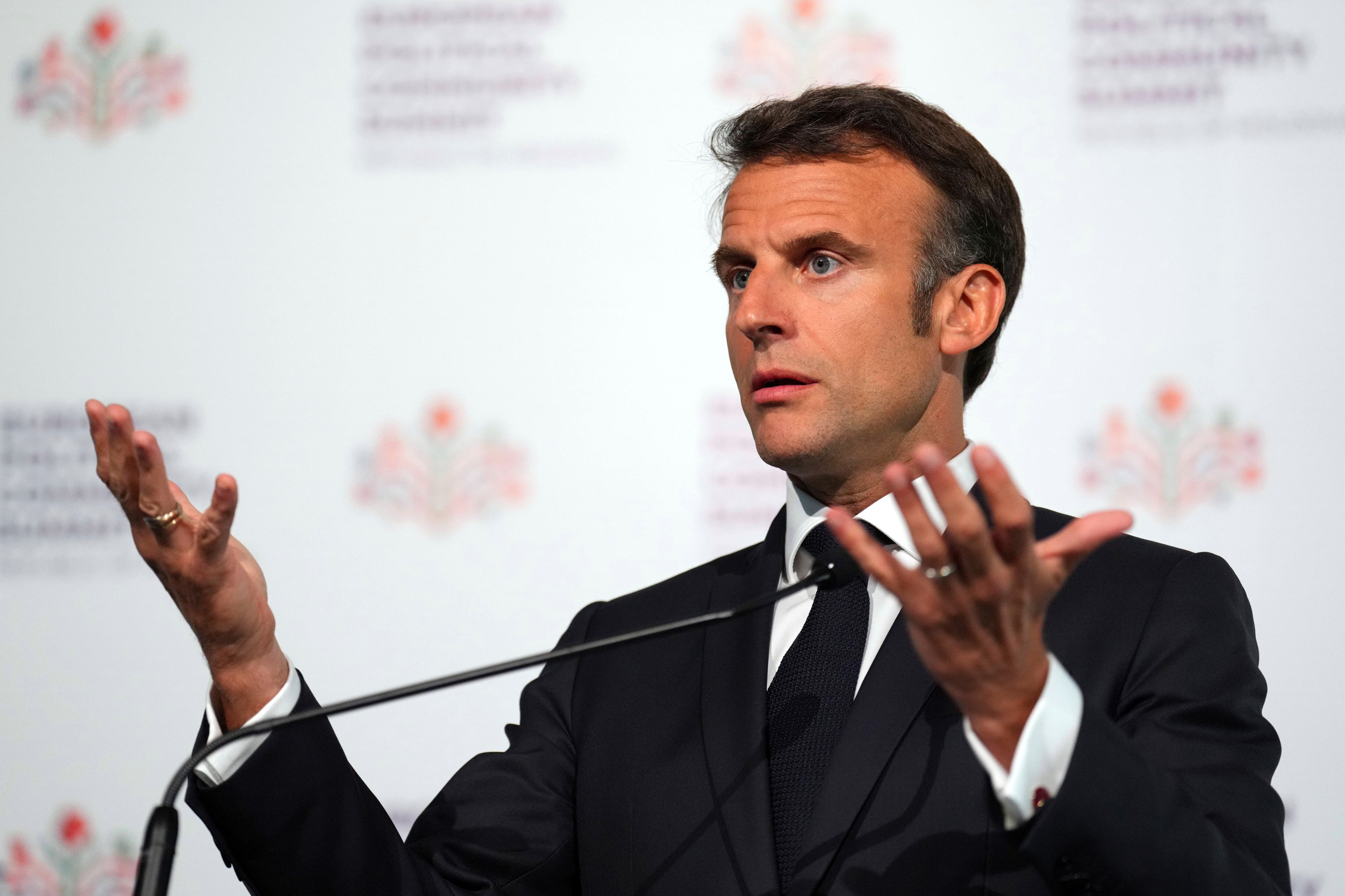 El presidente de Francia, Emmanuel Macron, en una rueda de prensa en Moldavia, el 1 de junio.