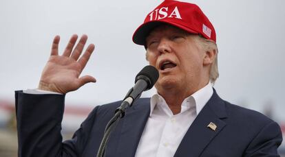 Donald Trump em um discurso em Alabama, o 17 de dezembro