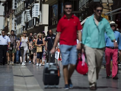 Turistas en el centro de Málaga.