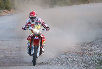 Joan Barreda, de Honda, hoy en la segunda etapa del Dakar.