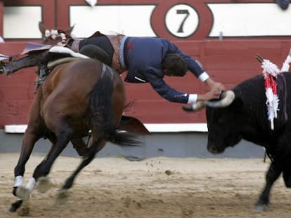 El rejoneador Sergio Galán, ayer en Las Ventas.