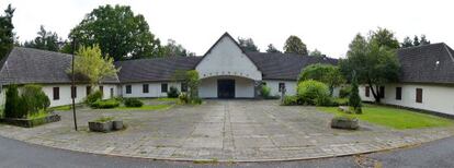 Vista de Villa Bogensee, residencia del ministro de propaganda de Hitler, Joseph Goebbels, cerca de Berlín.