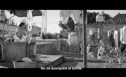 La misma secuencia de la película 'Roma', con subtítulos en español de España.