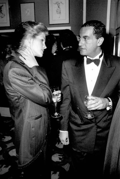 Julia Roberts with Dodi at the premiere of 'Steel Magnolias' in 1990.