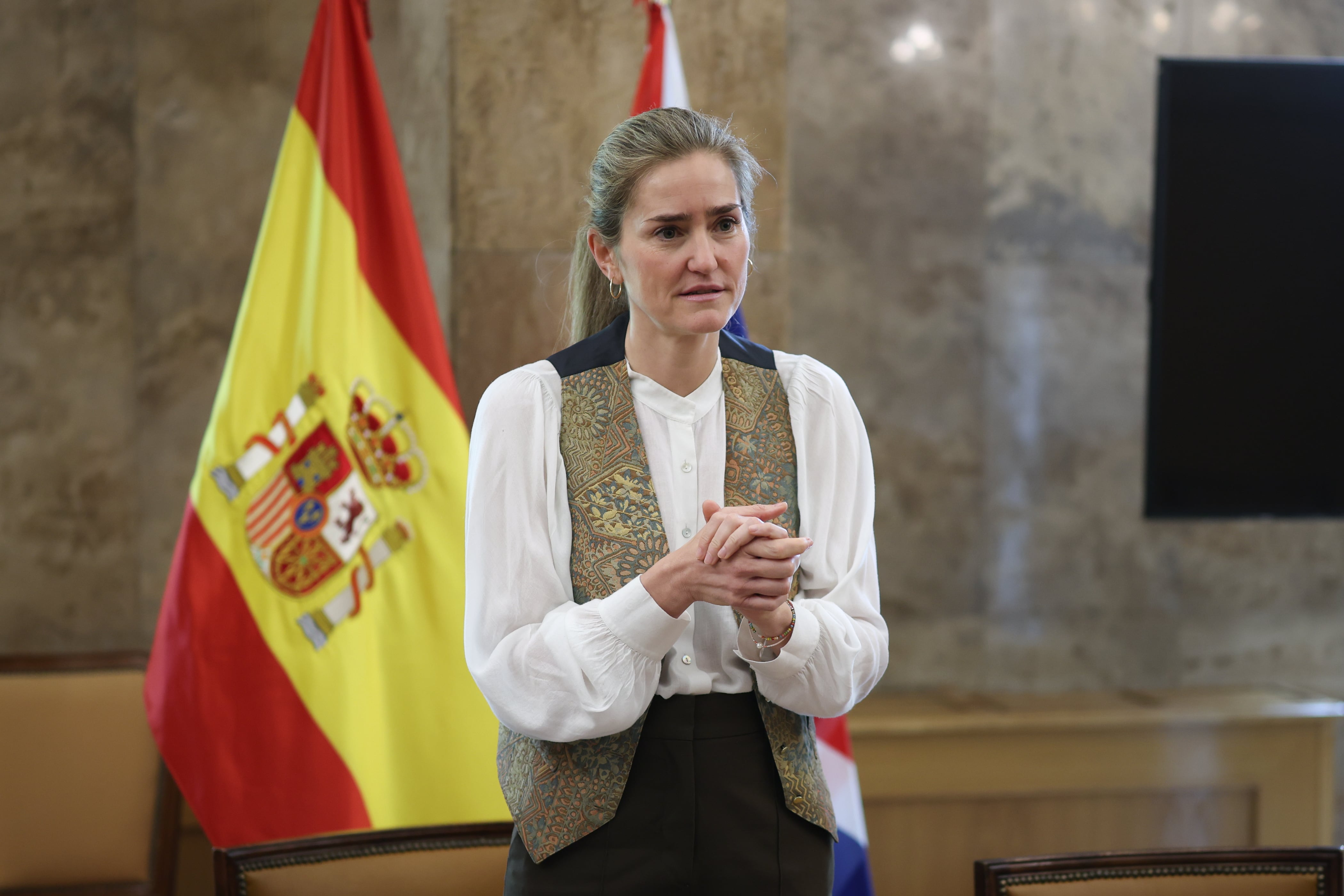 El Gobierno acelera la implantación de renovables en España para contener la crisis energética mundial