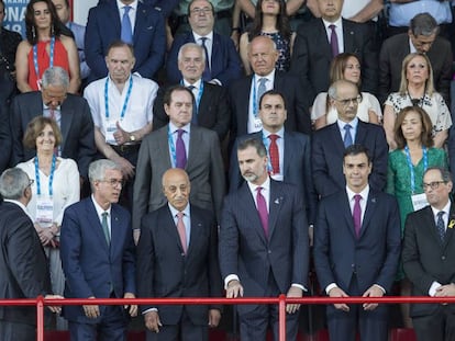 El Rey, Pedro Sánchez y Quim Torra en el palco de autoridades