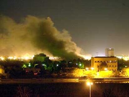 Los bombardeos sobre Bagdad impulsaron al alza las bolsas el viernes.