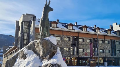 El hotel Aneto, en Benasque, admite mascotas (máximo un perro por habitación).