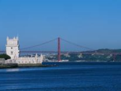 Puente Vasco de Gama.