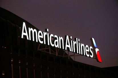 The American Airlines logo