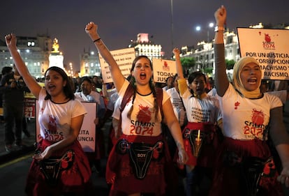 Una protesta en denuncia de las esterilizaciones forzadas en Lima, Perú, en octubre de 2018.