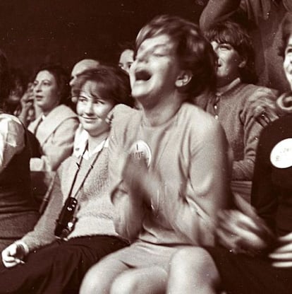 Seguidoras de The Beatles en un concierto en 1964.