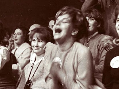 Seguidoras de The Beatles en un concierto en 1964.