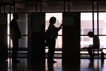 Un comité de expertos elegirá los cursos que serán convalidados por los campus públicos de California. / Susanna Sáez