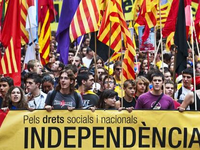 Participants en la manifestació de l'11 de setembre per la independència a Barcelona.