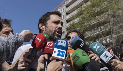 Roger Torrent en la manifestació per la llibertat dels polítics presos de diumenge.