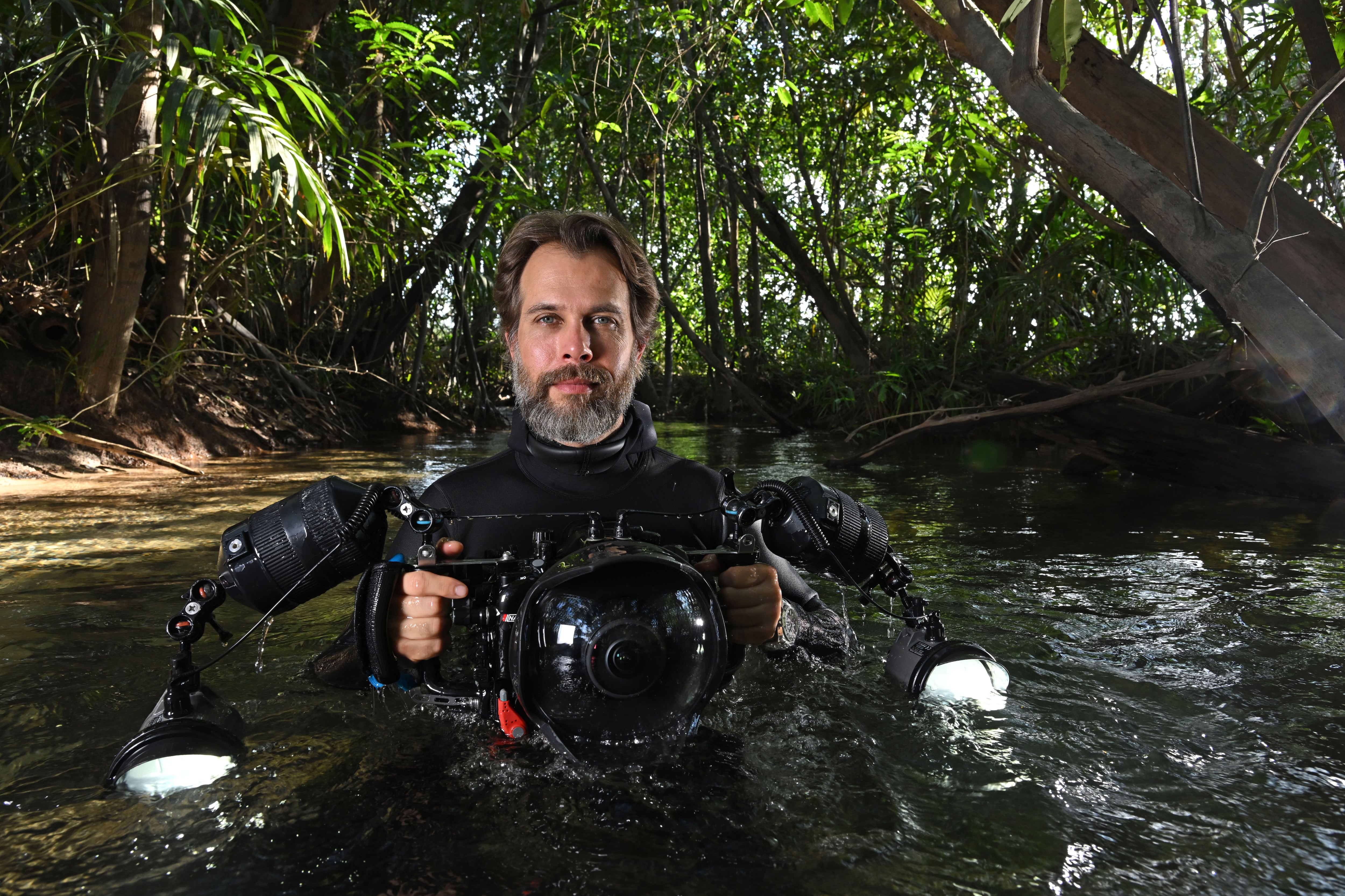 Thomas Peschack, el hombre que fotografió todo el Amazonas : “Dedicaba toda mi energía a sobrevivir, solo utilicé el 10% para trabajar”