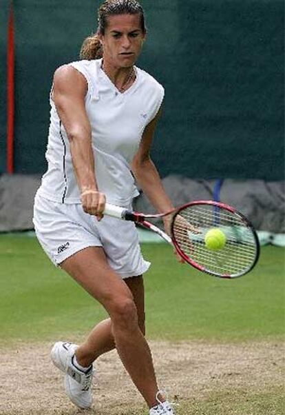 La francesa Mauresmo sigue sólida al frente de la clasificación de la WTA.