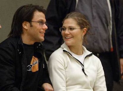 Daniel Westling y Victoria de Suecia, en 2003.