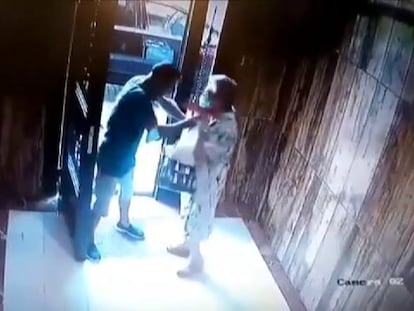 La policía detiene en Valencia al autor de la brutal agresión a una anciana en su portal
