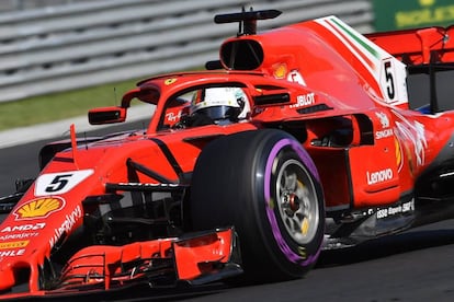 El piloto alemán de Ferrari Sebastian Vettel en el circuito de Hungaroring.